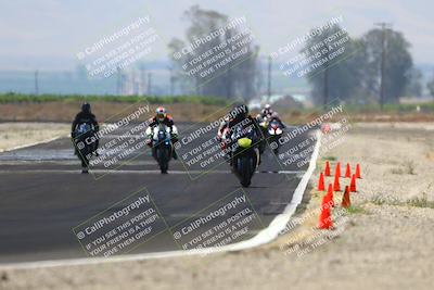 media/Jun-07-2025-TrackDaz (Sat) [[4413525952]]/B Group/220pm (Turn 9)/
